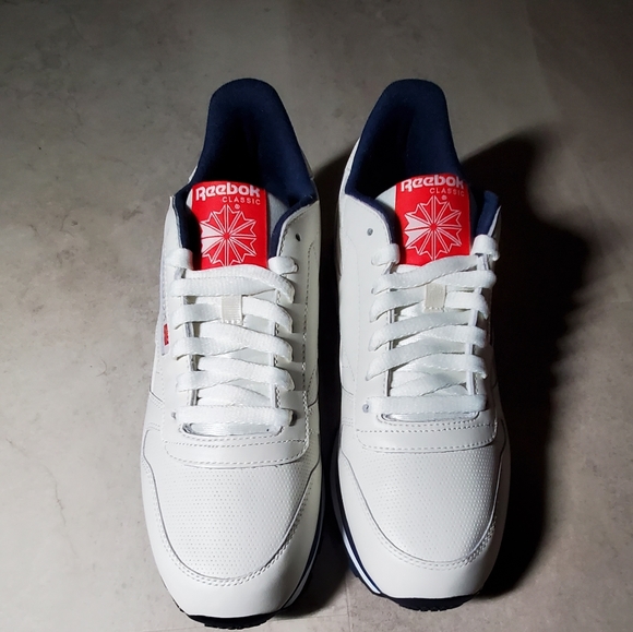 Reebok Classic,Men Size 9 - Picture 10 of 13